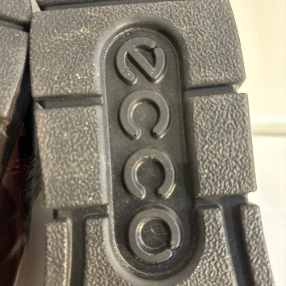 ECCO Sz 10 Low Top Ankle Booties Comfort Boots Rubber Sole Pull On Leather - Picture 7 of 9